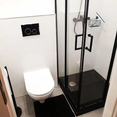 Apartment Lena 1 *